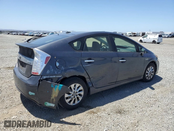 2014 Toyota Prius с VIN JTDKN3DP2E3059138, выставлен на аукционе Copart как лот 56997305 с пробегом 215 390 миль миль и Списание • Salvage title. История ставок и продаж доступна на DreamBid. Изображение 3.