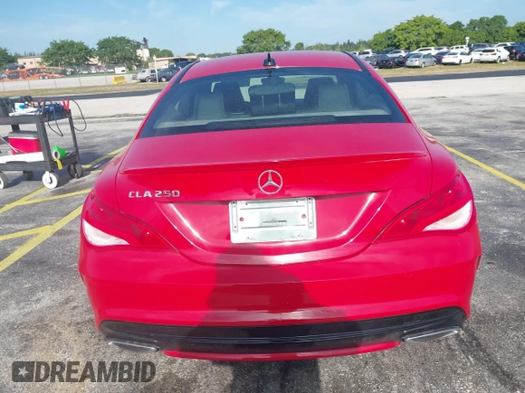 2017 Mercedes-Benz CLA 250 z VIN WDDSJ4EB7HN467038, wystawiony jako IAAI lot #42180716 z przebiegiem 71 760 mil mil oraz . Historia ofert i sprzedaży dostępna na DreamBid. Obrazek 17.