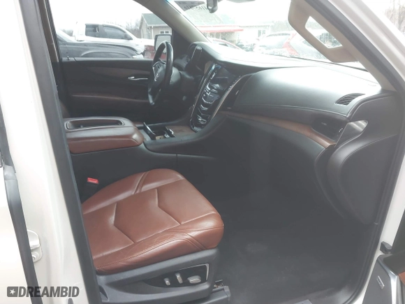 2015 Cadillac Escalade Premium with VIN 1GYS4CKJXFR293277, listed as a IAAI auction lot 41657816 with 93,140 mi miles. Bid and sale history available at carsss.com. Image 5.