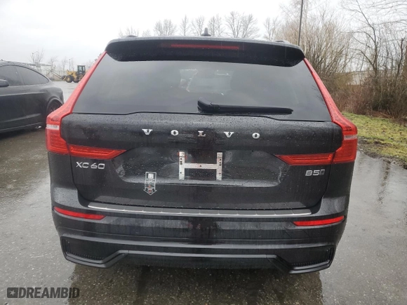 2024 Volvo XC60 Plus Dark Theme with VIN YV4L12RL4R1859728, listed as a Copart auction lot 46534775 with NaN miles and Salvage Title. Bid and sale history available at carsss.com. Image 6.