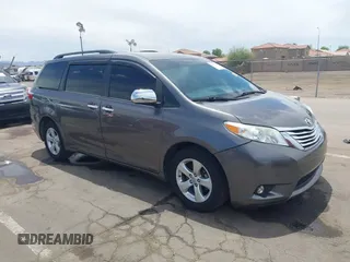 2017 Toyota Sienna LE Auto Access Seat с VIN 5TDKZ3DC0HS842138, выставлен на аукционе IAAI как лот 42357431 с пробегом 85 099 миль миль и . История ставок и продаж доступна на DreamBid. Изображение 1.