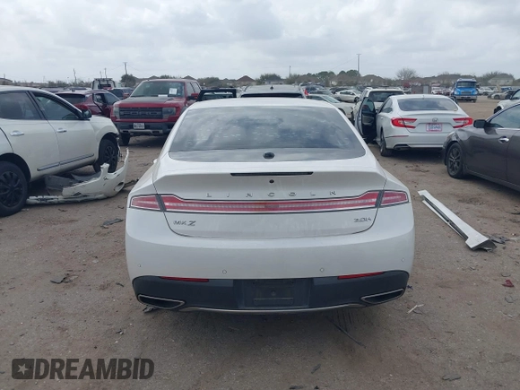 2017 Lincoln MKZ Hybrid Premiere with VIN 3LN6L5KU8HR629821, listed as a IAAI auction lot 41746310 with 106,941 mi miles. Bid and sale history available at carsss.com. Image 16.