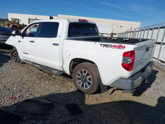 2014 Toyota Tundra 4WD Truck LTD with VIN 5TFHW5F16EX372679, listed as a IAAI auction lot 41736049 with 247,000 mi miles. Bid and sale history available at carsss.com. Image 3.