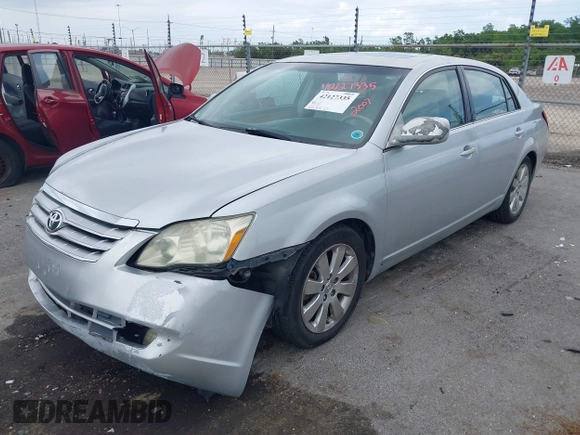 2007 Toyota Avalon XL with VIN 4T1BK36B47U191188, listed as a IAAI auction lot 42127335 with 213,701 mi miles. Bid and sale history available at carsss.com. Image 6.