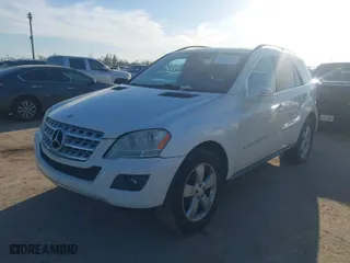 2011 Mercedes-Benz M-Class ML 350 with VIN 4JGBB5GB2BA639934, listed as a IAAI auction lot 41634519 with 1 mi miles. Bid and sale history available at carsss.com. Image 2.