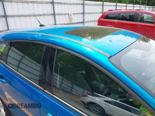 2014 Ford Focus SE с VIN 1FADP3K27EL459969, выставлен на аукционе IAAI как лот 42412165 с пробегом 77 055 миль миль и . История ставок и продаж доступна на DreamBid. Изображение 13.