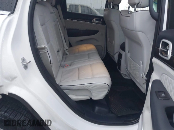 2019 Jeep Grand Cherokee Summit with VIN 1C4RJFJG5KC549097, listed as a IAAI auction lot 41466399 with 44,521 mi miles. Bid and sale history available at carsss.com. Image 8.