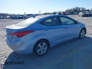 2011 Hyundai Elantra Limited z VIN KMHDH4AE8BU097130, wystawiony jako IAAI lot #41858586 z przebiegiem 151 220 mil mil oraz . Historia ofert i sprzedaży dostępna na DreamBid. Obrazek 4.