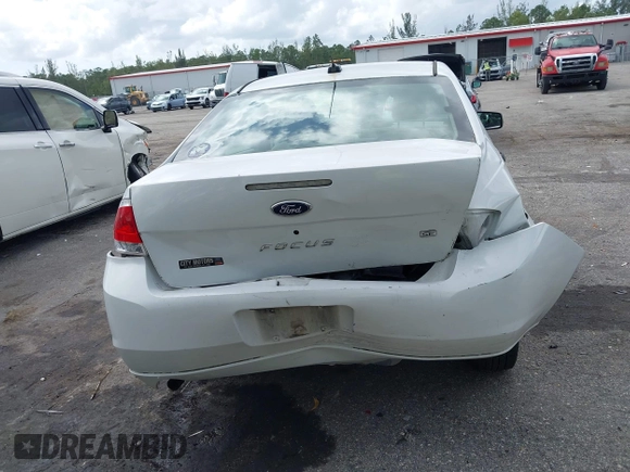 2008 Ford Focus SE with VIN 1FAHP35N98W280147, listed as a IAAI auction lot 41999465 with 133,511 mi miles. Bid and sale history available at carsss.com. Image 16.