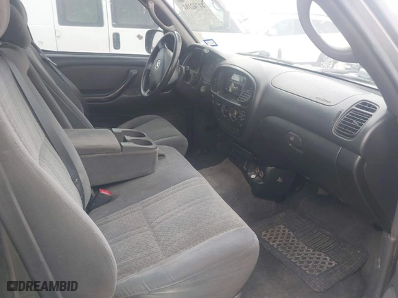 2005 Toyota Tundra SR5 with VIN 5TBET34155S491275, listed as a IAAI auction lot 41742181 with 152,268 mi miles. Bid and sale history available at carsss.com. Image 5.
