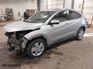 2019 Honda HR-V EX-L with VIN 3CZRU6H71KM725634, listed as a IAAI auction lot 41093552 with 42,239 mi miles. Bid and sale history available at carsss.com. Image 2.