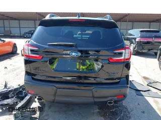 2024 Subaru Ascent Onyx with VIN 4S4WMAHD5R3461441, listed as a IAAI auction lot 41860699 with 4,188 mi miles and . Bid and sale history available at DreamBid. Image 17.