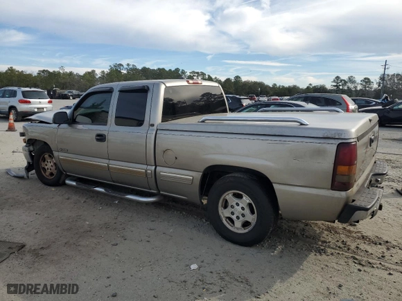 2001 Chevrolet Silverado 1500 LS with VIN 2GCEC19V111114418, listed as a Copart auction lot 47097465 with 156,691 mi miles and Salvage Title. Bid and sale history available at carsss.com. Image 2.