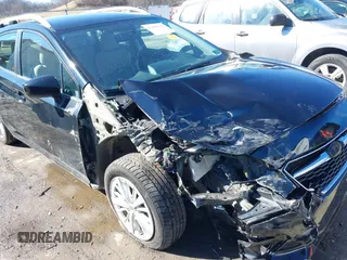 2018 Subaru Impreza Premium with VIN 4S3GTAB67J3711871, listed as a IAAI auction lot 41695908 with 66,064 mi miles. Bid and sale history available at carsss.com. Image 6.