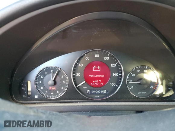 2004 Mercedes-Benz CLK 320 z VIN WDBTK65G04T032160, wystawiony jako Copart lot #80343424 z przebiegiem 104 002 mil mil oraz Tytuł czysty. Historia ofert i sprzedaży dostępna na DreamBid. Obrazek 9.