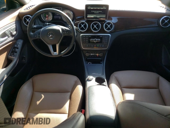 2014 Mercedes-Benz CLA 250 z VIN WDDSJ4GB1EN117302, wystawiony jako Copart lot #56495465 z przebiegiem 105 386 mil mil oraz Szkoda całkowita • Salvage title. Historia ofert i sprzedaży dostępna na DreamBid. Obrazek 8.