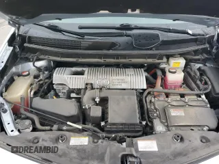 2015 Toyota Prius Two z VIN JTDZN3EU6FJ039345, wystawiony jako Copart lot #57702775 z przebiegiem 172 081 mil mil oraz Szkoda całkowita • Salvage title. Historia ofert i sprzedaży dostępna na DreamBid. Obrazek 12.