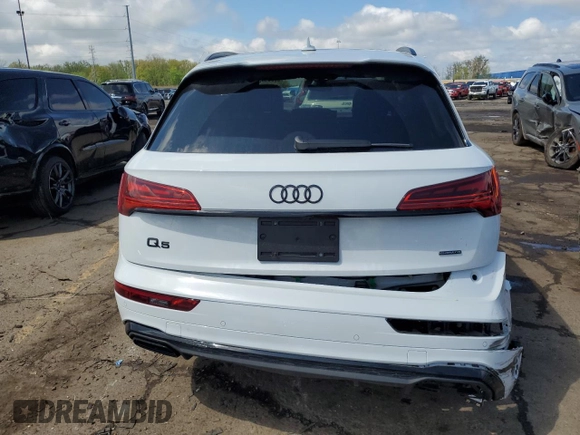 2024 Audi Q5 S line Premium with VIN WA1GAAFYXR2119667, listed as a Copart auction lot 55909455 with 8,383 mi miles and Salvage title. Bid and sale history available at DreamBid. Image 6.