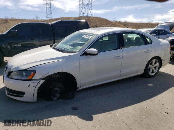 2013 Volkswagen Passat SE w/Sunroof with VIN 1VWBP7A35DC139094, listed as a Copart auction lot 48943295 with 74,302 mi miles and Salvage Title. Bid and sale history available at carsss.com. Image 1.