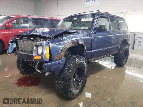 1997 Jeep Cherokee Country with VIN 1J4FJ78S0VL592781, listed as a Copart auction lot 83209464 with 287,206 mi miles and Salvage Title. Bid and sale history available at carsss.com. Image 1.