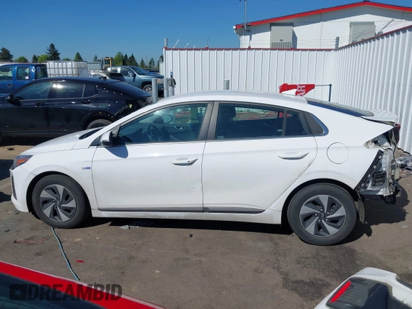 2017 Hyundai Ioniq SEL z VIN KMHC75LC5HU048413, wystawiony jako IAAI lot #42073696 z przebiegiem 81 467 mil mil oraz . Historia ofert i sprzedaży dostępna na DreamBid. Obrazek 15.