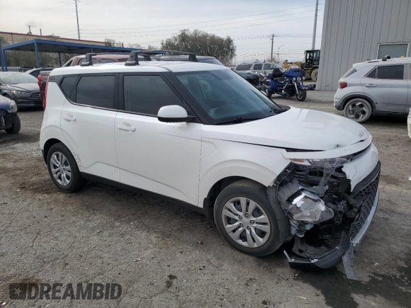 2022 Kia Soul LX with VIN KNDJ23AU2N7834660, listed as a Copart auction lot 42540655 with 13,057 mi miles and Salvage Title. Bid and sale history available at carsss.com. Image 4.