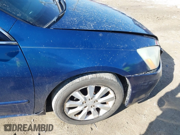 2006 Honda Accord EX-L z VIN 1HGCM665X6A031428, wystawiony jako IAAI lot #41861776 z przebiegiem 83 343 mil mil oraz . Historia ofert i sprzedaży dostępna na DreamBid. Obrazek 15.