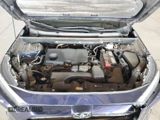 2022 Toyota RAV4 XLE z VIN 2T3P1RFV1NW290805, wystawiony jako Copart lot #62831595 z przebiegiem 61 392 mil mil oraz Szkoda całkowita • Salvage title. Historia ofert i sprzedaży dostępna na DreamBid. Obrazek 12.
