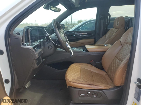 2021 Cadillac Escalade RWD Premium Luxury with VIN 1GYS3BKL0MR457504, listed as a Copart auction lot 45189305 with 84,961 mi miles and Salvage Title. Bid and sale history available at carsss.com. Image 7.
