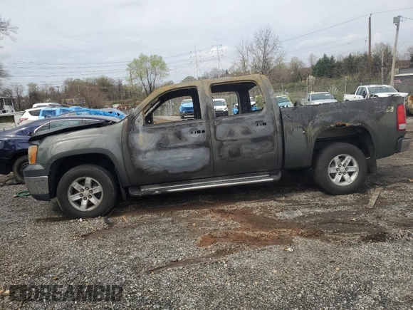 2011 GMC Sierra 1500 SLE with VIN 3GTP2VE3XBG325620, listed as a Copart auction lot 54293795 with Not provided miles and Non repairable. Bid and sale history available at DreamBid. Image 1.