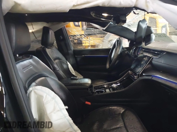 2021 Jeep Grand Cherokee Overland with VIN 1C4RJKDG8M8164904, listed as a IAAI auction lot 41352092 with 57,707 mi miles and . Bid and sale history available at DreamBid. Image 5.