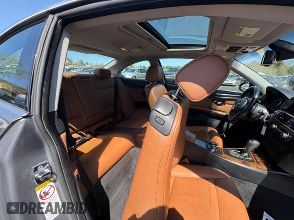 2009 BMW 3 Series 335i xDrive with VIN WBAWC73559E269786, listed as a Copart auction lot 60289415 with 113,363 mi miles and Clean title. Bid and sale history available at DreamBid. Image 6.