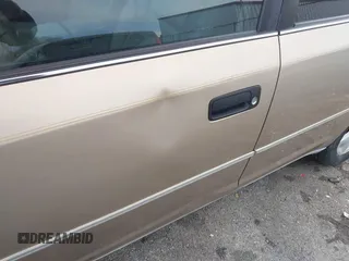 2001 Toyota Avalon XL z VIN 4T1BF28BX1U141849, wystawiony jako IAAI lot #41467945 z przebiegiem 188 675 mil mil oraz . Historia ofert i sprzedaży dostępna na DreamBid. Obrazek 6.