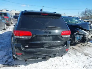 2015 Jeep Grand Cherokee Altitude with VIN 1C4RJFAG6FC724592, listed as a IAAI auction lot 41525448 with 173,306 mi miles. Bid and sale history available at carsss.com. Image 16.