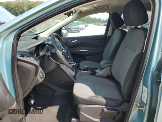 2013 Ford Escape SE z VIN 1FMCU9GX8DUC50864, wystawiony jako Copart lot #66066015 z przebiegiem 80 102 mil mil oraz Czysty tytuł • Clean title. Historia ofert i sprzedaży dostępna na DreamBid. Obrazek 7.