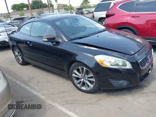2011 Volvo C70 с VIN YV1672MC9BJ118738, выставлен на аукционе IAAI как лот 42164248 с пробегом 67 033 миль миль и . История ставок и продаж доступна на DreamBid. Изображение 1.