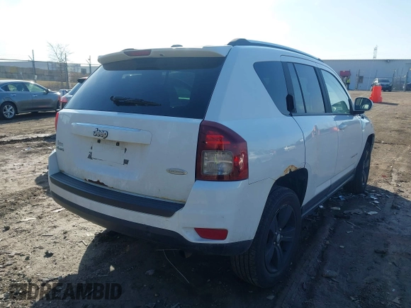 2014 Jeep Compass Latitude with VIN 1C4NJDEB8ED622012, listed as a IAAI auction lot 41917126 with 143,065 mi miles. Bid and sale history available at carsss.com. Image 4.