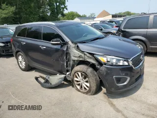 2018 Kia Sorento LX with VIN 5XYPGDA32JG388340, listed as a Copart auction lot 67332984 with 127,293 mi miles and Salvage Title. Bid and sale history available at carsss.com. Image 4.