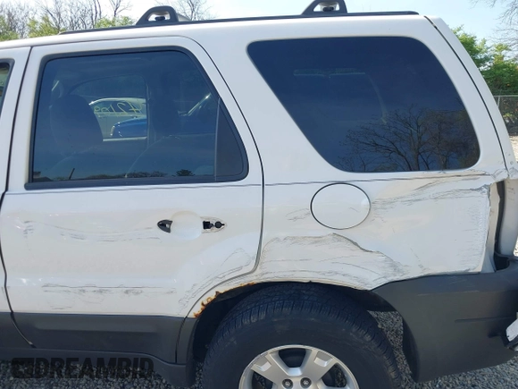 2006 Ford Escape XLT с VIN 1FMYU03166KB00592, выставлен на аукционе IAAI как лот 42109039 с пробегом 113 961 миль миль и . История ставок и продаж доступна на DreamBid. Изображение 19.