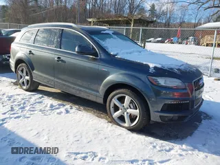 2014 Audi Q7 3.0T S line Prestige with VIN WA1DGAFE5ED010250, listed as a IAAI auction lot 41257093 with 131,001 mi miles. Bid and sale history available at carsss.com. Image 1.