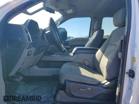 2017 Ford F-250 XLT with VIN 1FT7X2A62HEC11076, listed as a Copart auction lot 43019285 with 313,372 mi miles and Clean title. Bid and sale history available at DreamBid. Image 7.