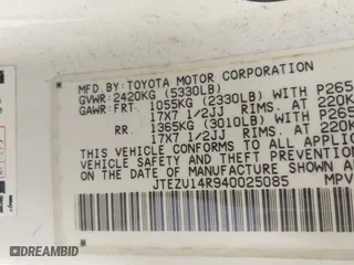 2004 Toyota 4Runner SR5 with VIN JTEZU14R940025085, listed as a IAAI auction lot 41767362 with 250,600 mi miles. Bid and sale history available at carsss.com. Image 9.