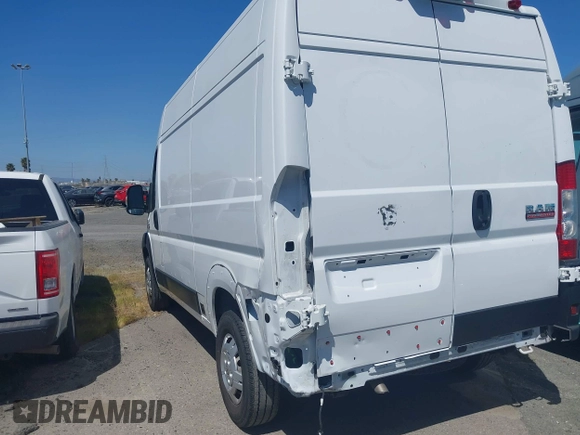 2021 Ram ProMaster Cargo with VIN 3C6LRVBG5ME567156, listed as a IAAI auction lot 42158140 with 43,436 mi miles. Bid and sale history available at carsss.com. Image 3.