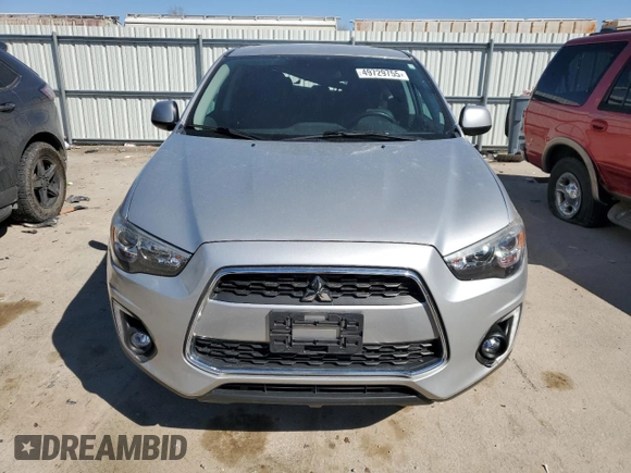 2015 Mitsubishi Outlander SE with VIN 4A4AP4AU3FE006050, listed as a Copart auction lot 49729755 with 106,276 mi miles and Salvage title. Bid and sale history available at DreamBid. Image 5.