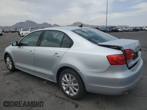 2011 Volkswagen Jetta SE с VIN 3VWDZ7AJ7BM316788, выставлен на аукционе Copart как лот 61059595 с пробегом 116 384 миль миль и Списание • Salvage title. История ставок и продаж доступна на DreamBid. Изображение 2.