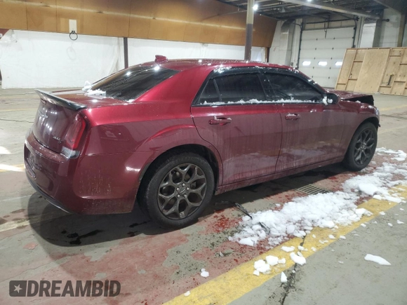 2019 Chrysler 300 S z VIN 2C3CCAGG1KH632103, wystawiony jako Copart lot #44541055 z przebiegiem 113 501 mil mil oraz Szkoda całkowita • Salvage title. Historia ofert i sprzedaży dostępna na DreamBid. Obrazek 3.