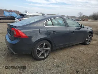 2015 Volvo S60 T6 R-Design Platinum with VIN YV1902TS7F1342056, listed as a Copart auction lot 79418384 with 224,403 mi miles and Salvage Title. Bid and sale history available at carsss.com. Image 3.