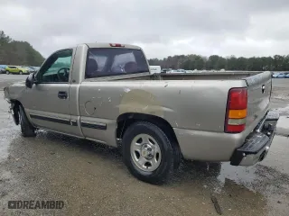 2000 Chevrolet Silverado 1500 with VIN 1GCEC14W2YZ342994, listed as a Copart auction lot 88068995 with 0 mi miles and Salvage Title. Bid and sale history available at carsss.com. Image 2.