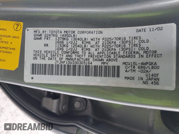 2003 Lexus RX 300 with VIN JTJHF10U330305164, listed as a IAAI auction lot 41787047 with 104,068 mi miles. Bid and sale history available at carsss.com. Image 9.