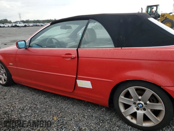 2002 BMW 3 Series 325Ci with VIN WBABS33482PG88200, listed as a Copart auction lot 73882984 with Not Provided miles and Salvage Title. Bid and sale history available at DreamBid. Image 12.